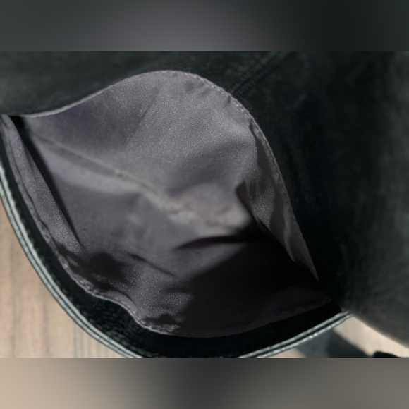 The Sak Black Pebble Leather Crossbody Bag VGUC (Minor Corner Wear) - Picture 11 of 11